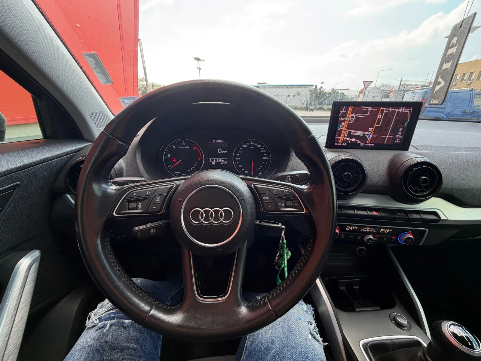Audi Q2 Sline* LED* Уникат* , снимка 13 - Автомобили и джипове - 54090343