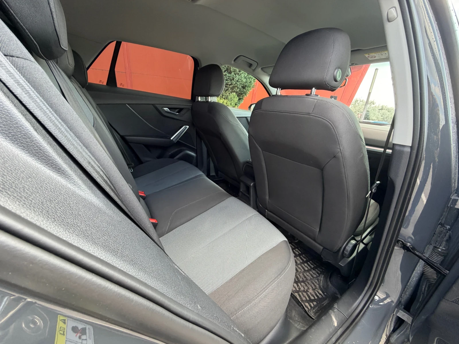 Audi Q2 Sline* LED* Уникат* , снимка 9 - Автомобили и джипове - 54090343