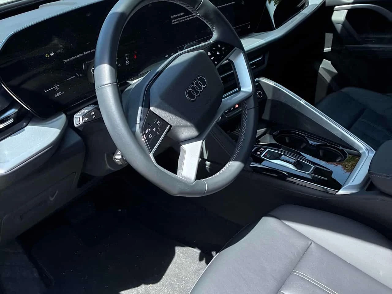 Audi Q5 2.0 TFSI quattro/ДИСТРОНИК/360 КАМЕРИ, снимка 7 - Автомобили и джипове - 54759721