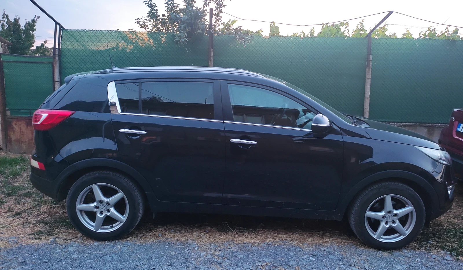 Kia Sportage, снимка 9 - Автомобили и джипове - 55259234