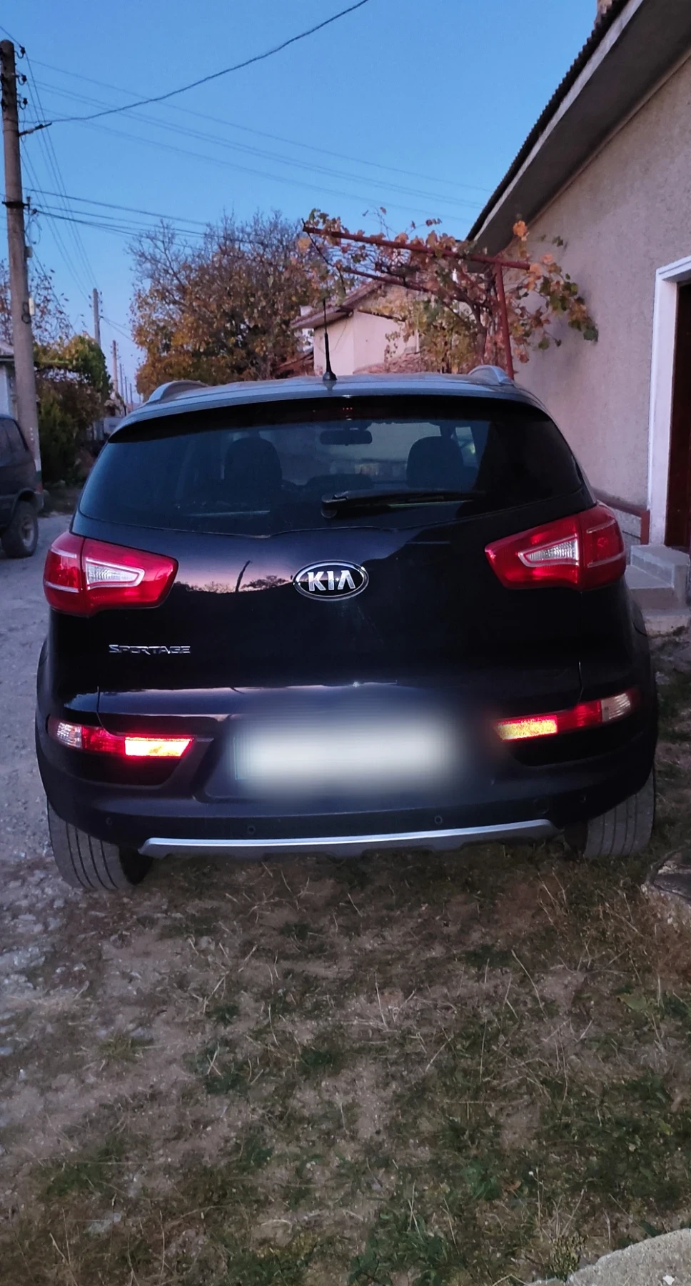 Kia Sportage, снимка 3 - Автомобили и джипове - 55259234