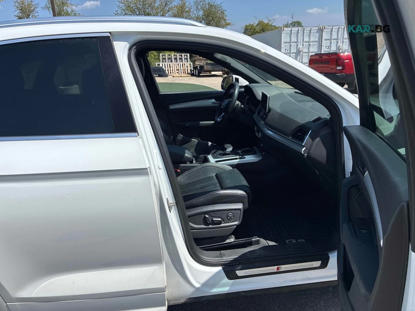 Audi Q5 TECHNIK ЦЕНА ДО БЪЛГАРИЯ РЕГИСТРАЦИЯ & АВТОКРЕДИТ, снимка 11 - Автомобили и джипове - 55787702