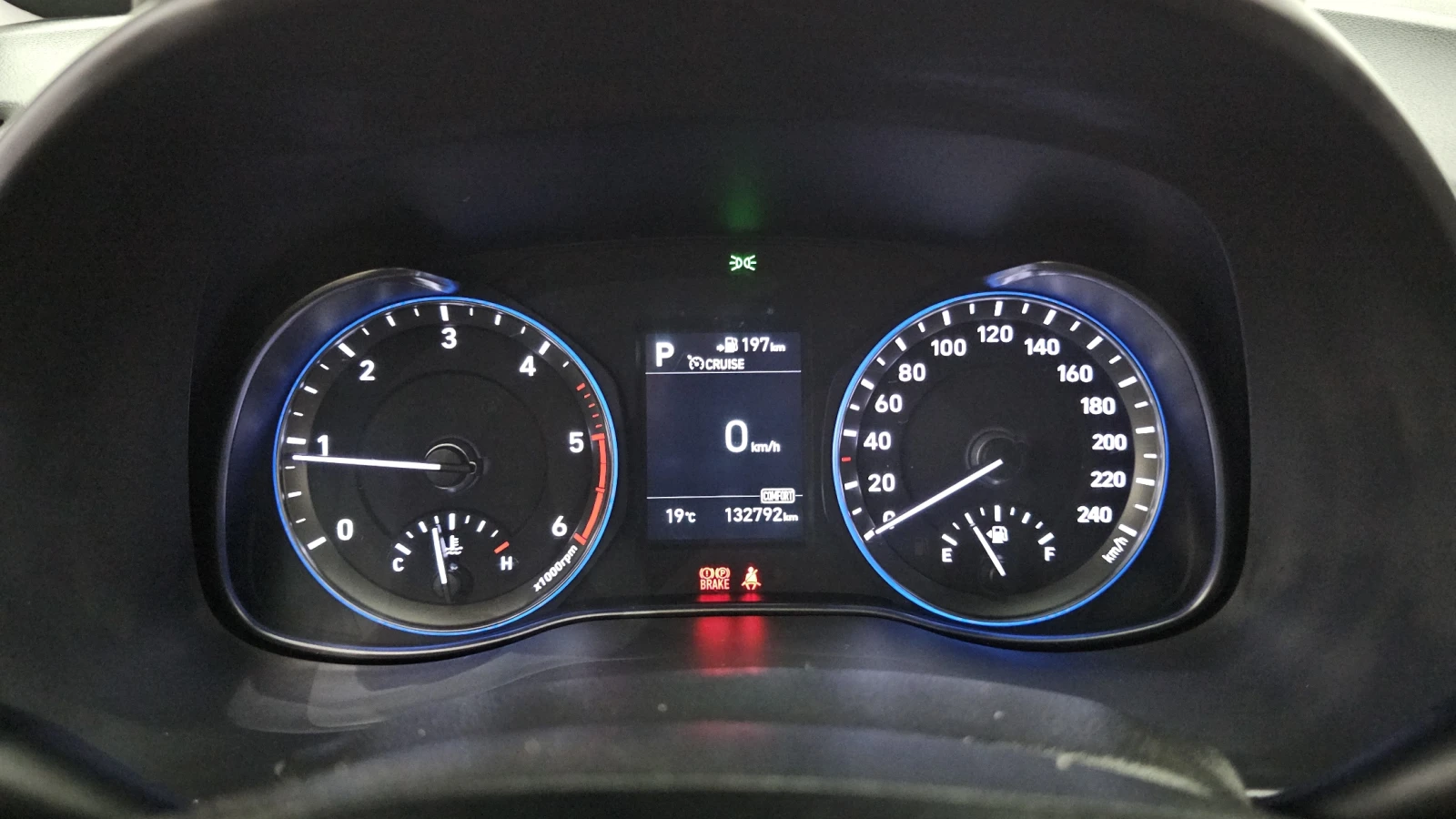 Hyundai Kona 1.6 Modern* ПОДГРЕВ ВОЛАН* КРАЙНА ЦЕНА, снимка 8 - Автомобили и джипове - 56133522