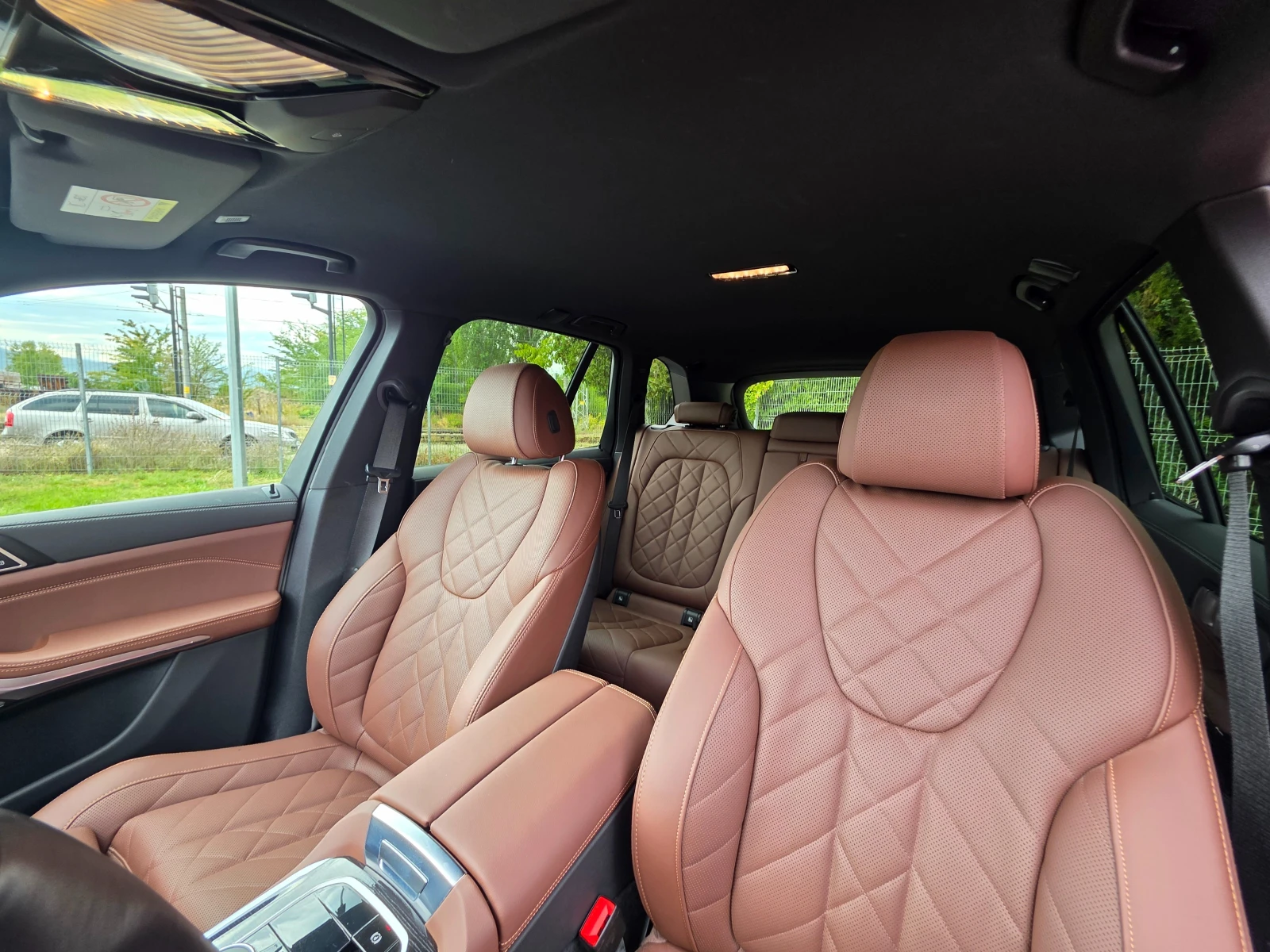 BMW X5 3.0D Xdrive - Лизинг| M Sport| HeadsUp| Soft Close, снимка 11 - Автомобили и джипове - 56270482