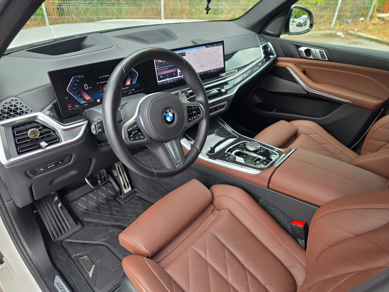 BMW X5 3.0D Xdrive - Лизинг| M Sport| HeadsUp| Soft Close, снимка 10 - Автомобили и джипове - 56270482