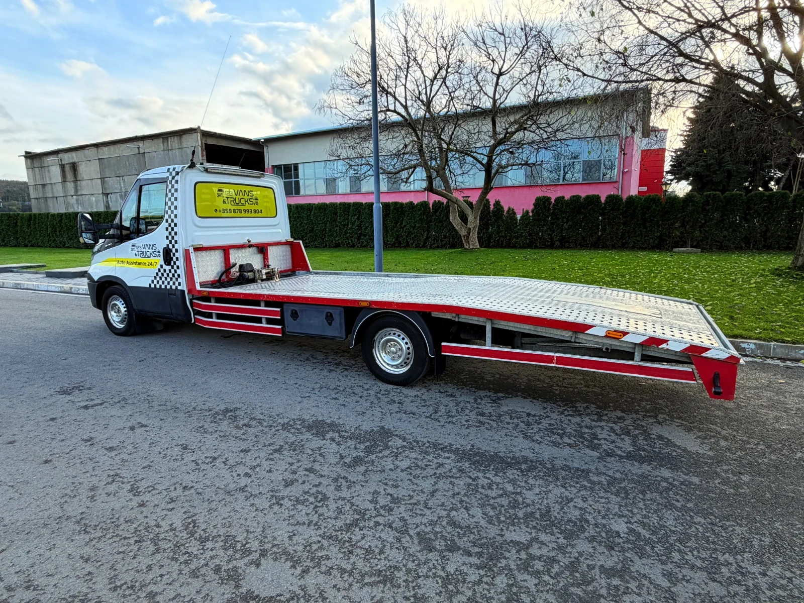 Iveco Daily 3.0 180hp 5.20м!ОБСЛУЖЕН!!!ВЪЗГЛАВНИЦИ!!!ТОП!!! - изображение 3