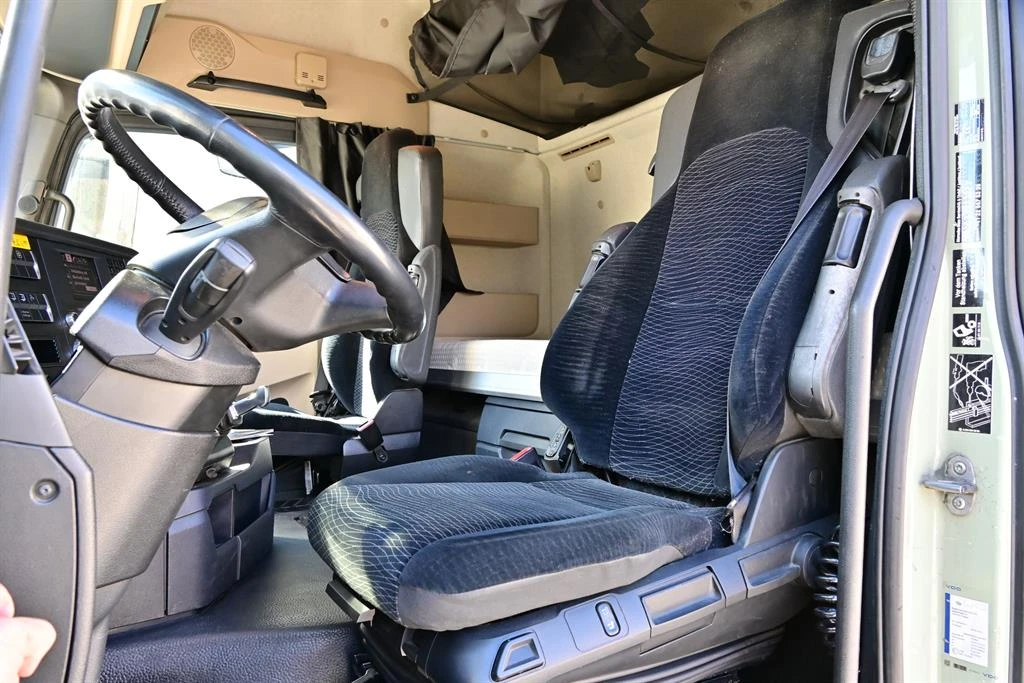 Mercedes-Benz Actros 1840 Retarder алу-джанти, серв.книжка, снимка 11 - Камиони - 54045064