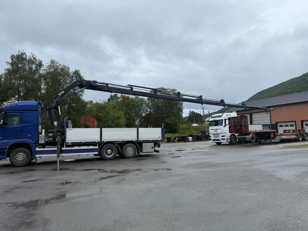 Mercedes-Benz Arocs 2851 6x2 + HIAB 288 Е-7 HIPRO, снимка 3 - Камиони - 56097303
