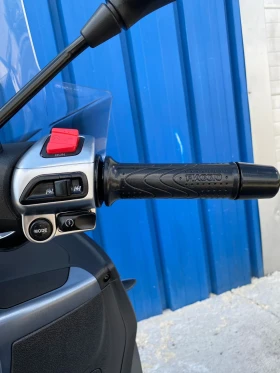 Piaggio Mp3 300i LT ABS ASR, снимка 9