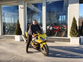 Обява за продажба на Honda Cbr ~6 000 лв. - изображение 1