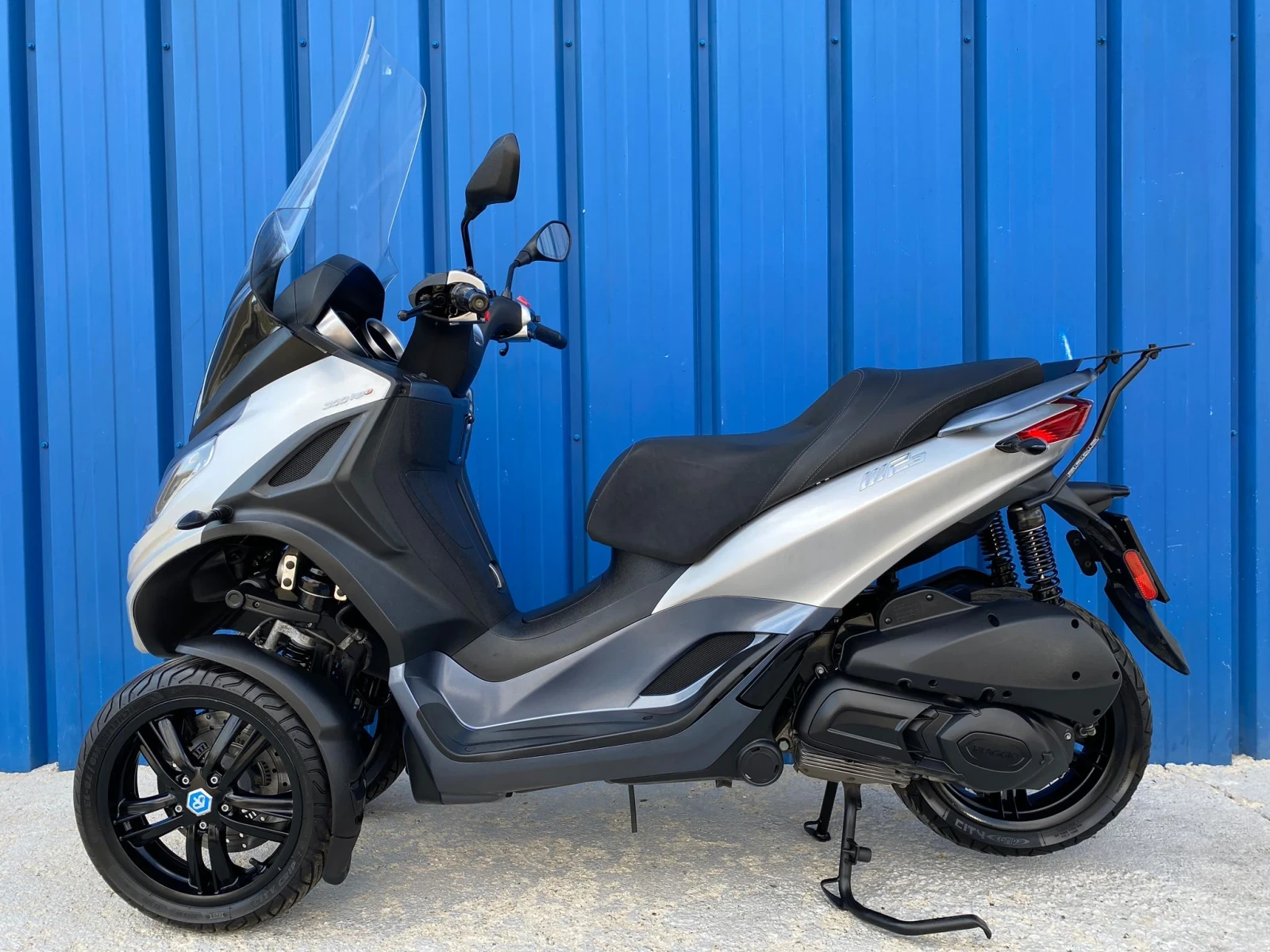 Piaggio Mp3 300i LT ABS ASR - изображение 6