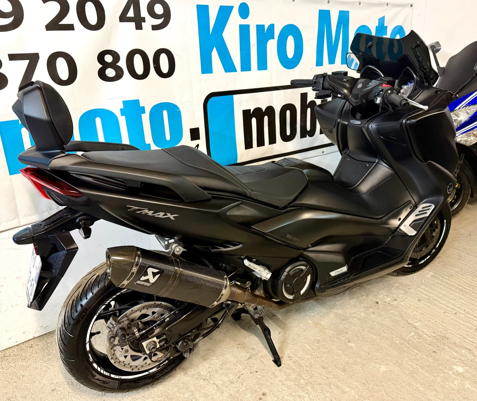 Yamaha T-max 560i ABS TCS AKRAPOVIC, снимка 5 - Мотоциклети и мототехника - 54071086