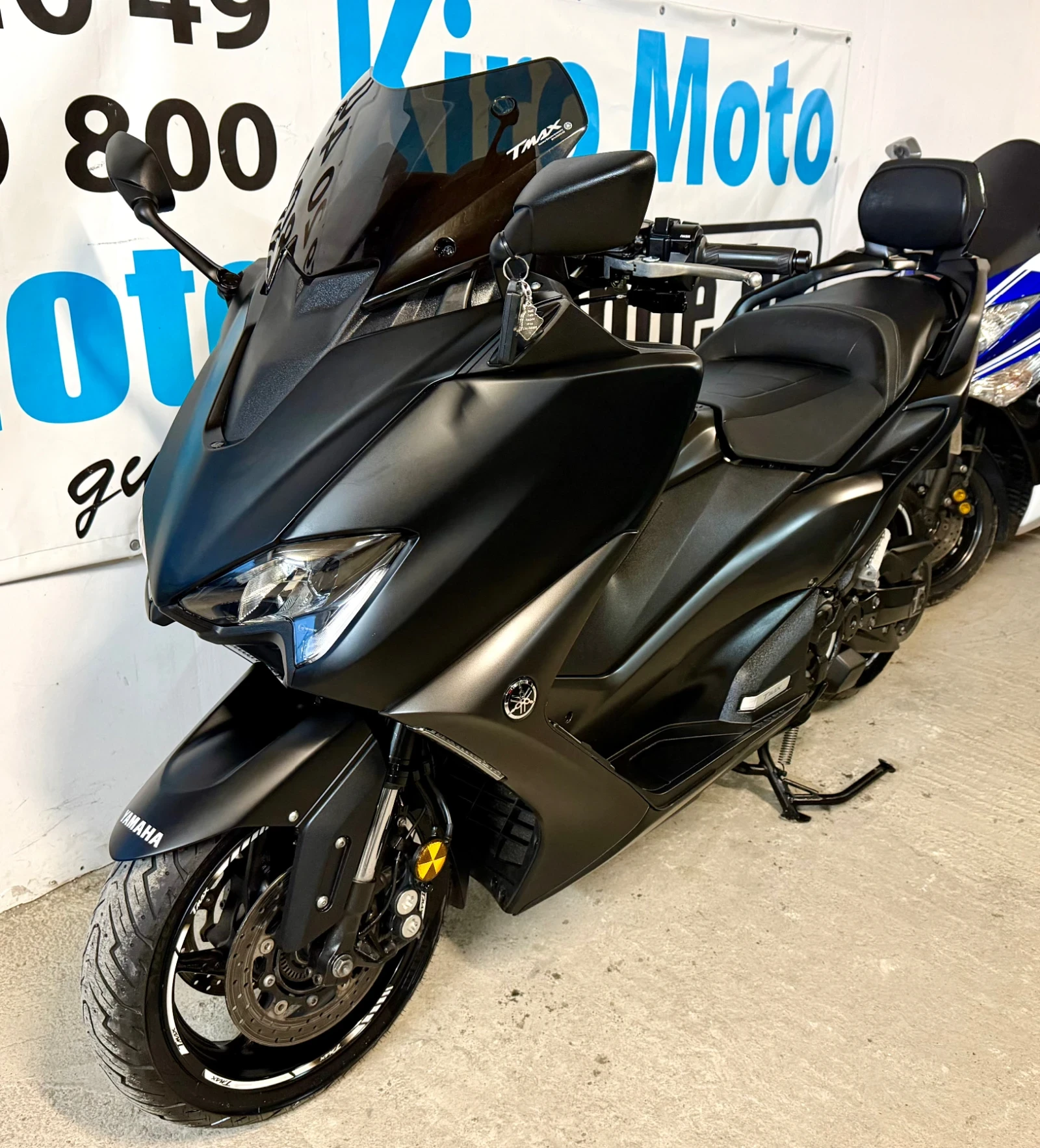 Yamaha T-max 560i ABS TCS AKRAPOVIC