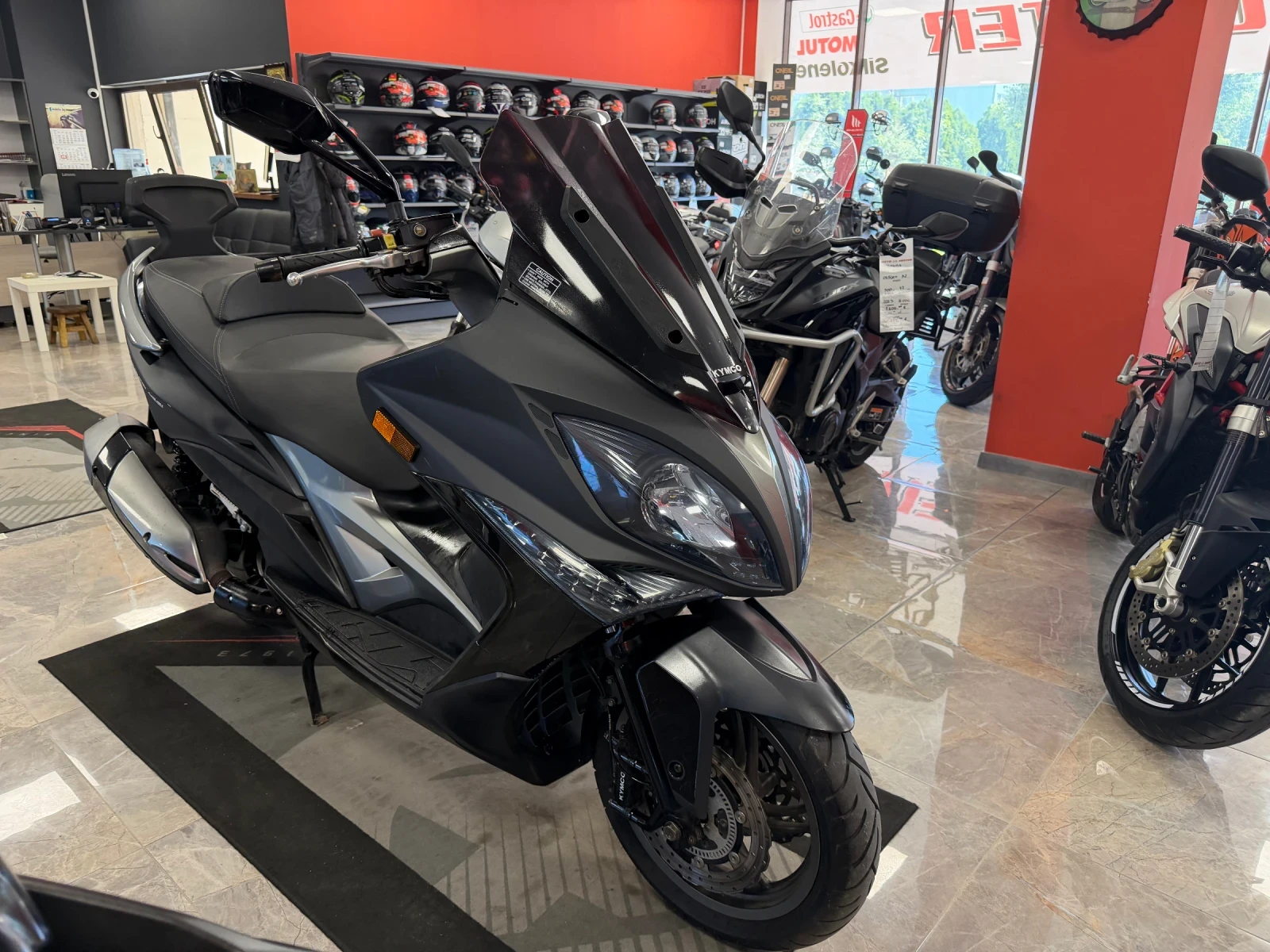 Kymco Xciting 400, снимка 2 - Мотоциклети и мототехника - 54676938