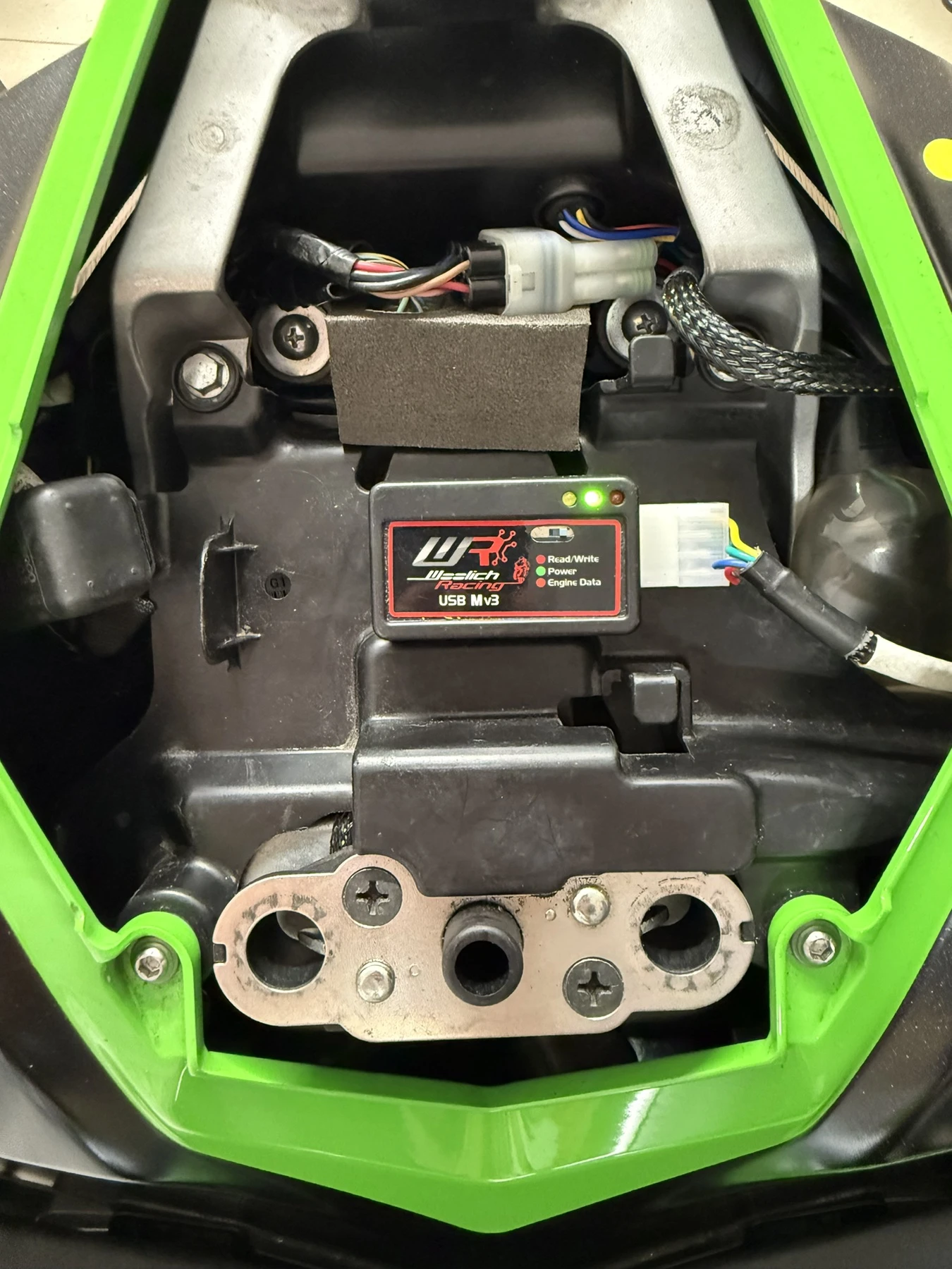 Kawasaki Ninja ZX10R SE, снимка 11 - Мотоциклети и мототехника - 56023231