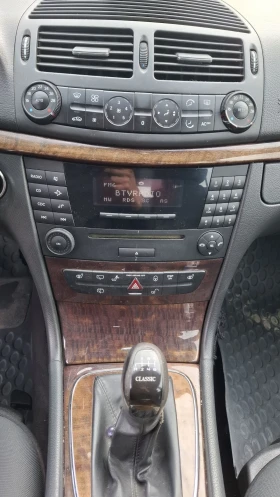 Mercedes-Benz E 220 2.2 147кс, снимка 14