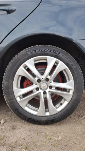 Mercedes-Benz E 220 2.2 147кс, снимка 16