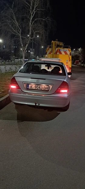 Mercedes-Benz C 270, снимка 3