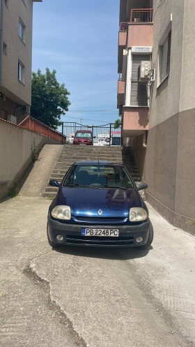  Renault Clio