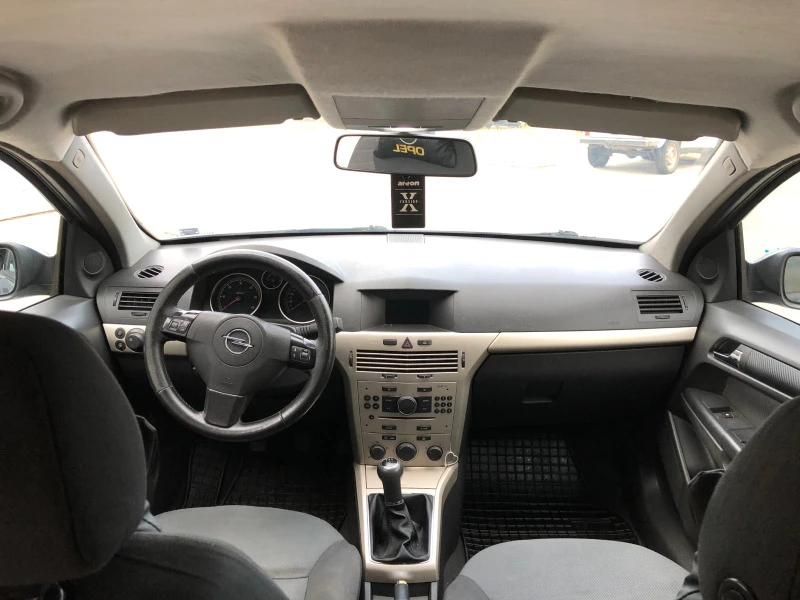 Opel Astra, снимка 6 - Автомобили и джипове - 47190428