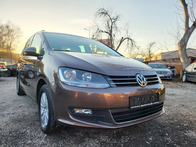 VW Sharan ТОП ОБСЛУЖЕН, снимка 12 - Автомобили и джипове - 43586773