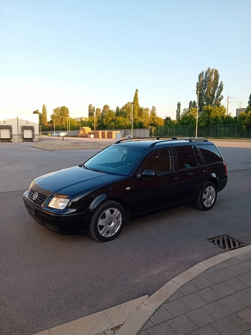 VW Bora 1.8т 6ск. 180кс, снимка 1 - Автомобили и джипове - 47197653