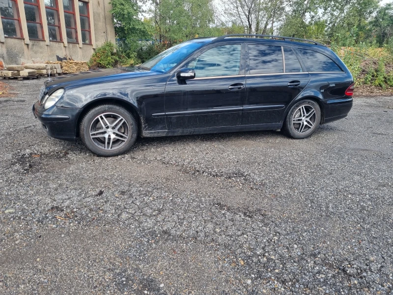 Mercedes-Benz E 220 Mercedes  Е220 cdi , снимка 3 - Автомобили и джипове - 47230309