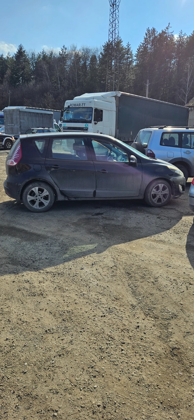 Renault Scenic, снимка 4 - Автомобили и джипове - 48964491