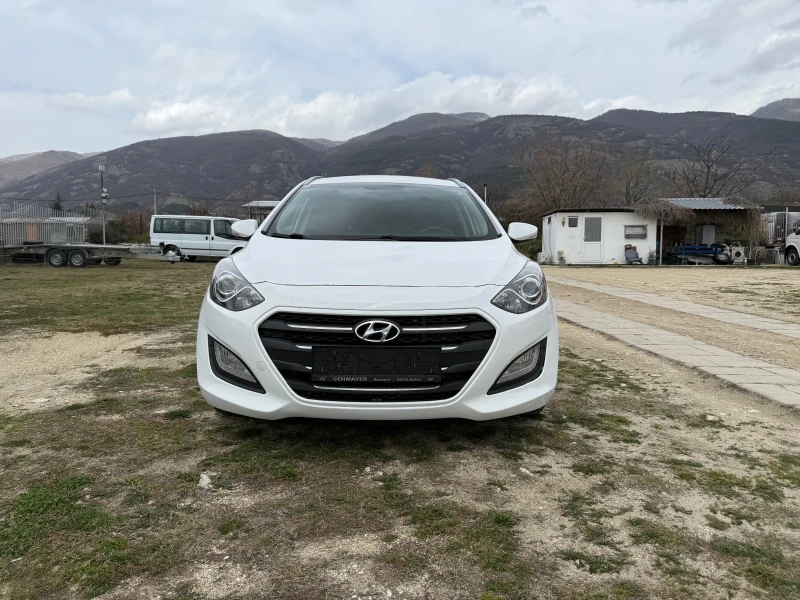 Hyundai I30 1.6 CRDI, снимка 3 - Автомобили и джипове - 49478844