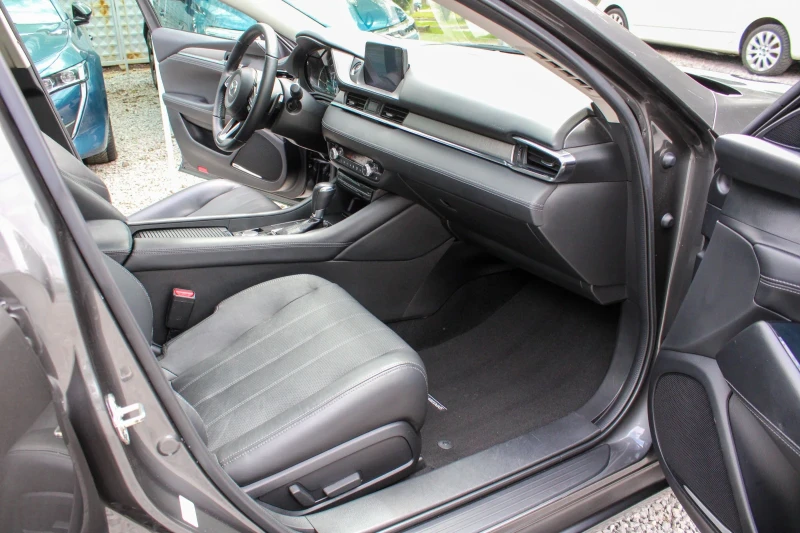 Mazda 6 2.2D TAKUMI EXCLUSIVE 4X4, снимка 12 - Автомобили и джипове - 50328219