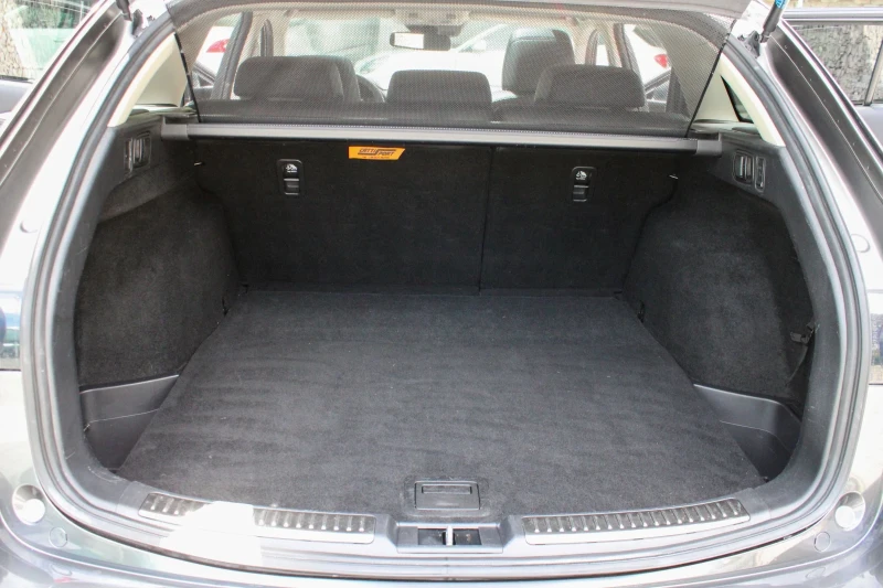 Mazda 6 2.2D TAKUMI EXCLUSIVE 4X4, снимка 17 - Автомобили и джипове - 50328219