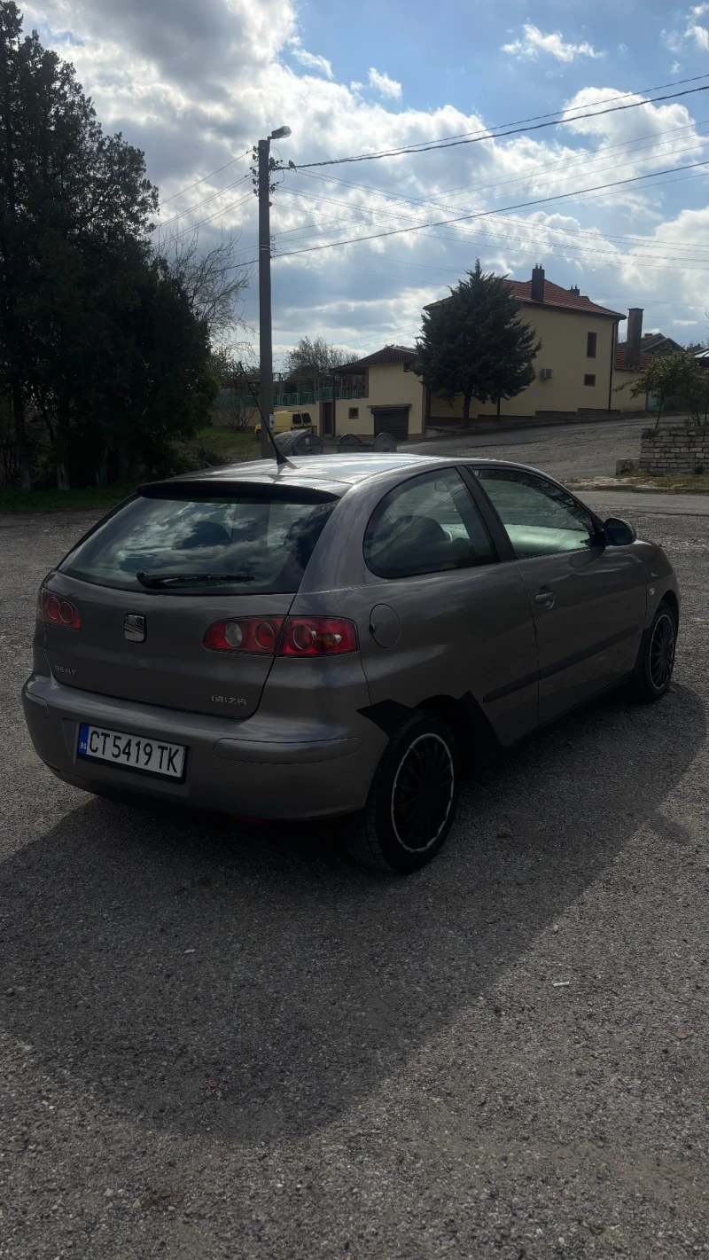 Seat Ibiza, снимка 6 - Автомобили и джипове - 52253753