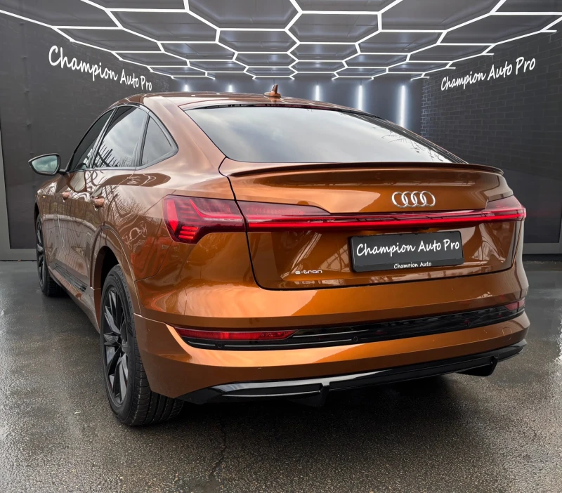 Audi E-Tron 36000км., снимка 4 - Автомобили и джипове - 51989936