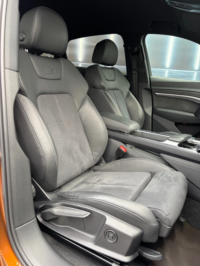 Audi E-Tron 36000км., снимка 13 - Автомобили и джипове - 51989936