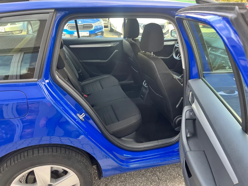 Skoda Octavia 1.5 TSI 7DSG, снимка 8 - Автомобили и джипове - 52245366