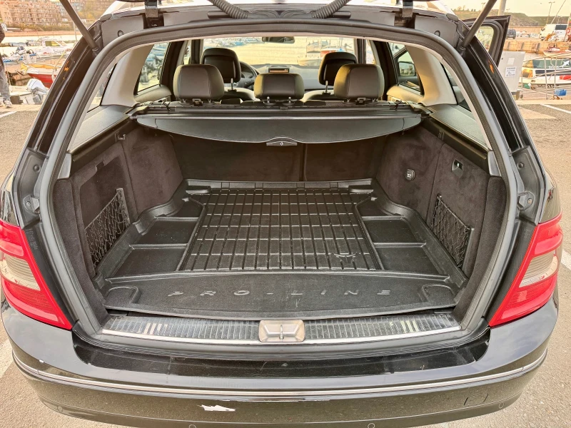 Mercedes-Benz C 200, снимка 10 - Автомобили и джипове - 52503762