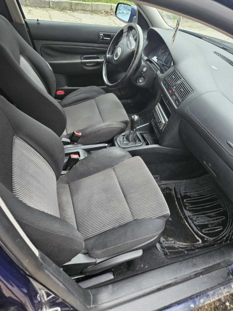 VW Golf 4, снимка 8 - Автомобили и джипове - 53293862