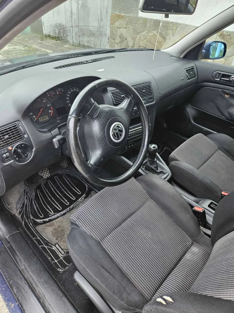 VW Golf 4, снимка 7 - Автомобили и джипове - 53293862