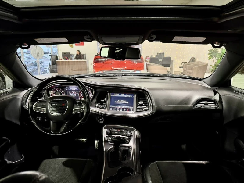 Dodge Challenger * GT* RWD* Автокредит(Цена до БГ), снимка 7 - Автомобили и джипове - 53358585