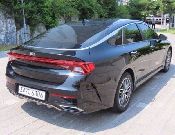 Kia K5 100%реални километри, Гаранция, Осигурена поддръжк - изображение 2