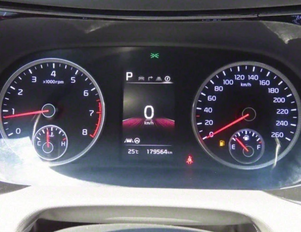 Kia K5 100%реални километри, Гаранция, Осигурена поддръжк - изображение 5