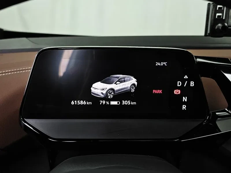 VW ID.4 PRO ПАМЕТ| ПОДГРЕВ| 360 КАМЕРА| ПАНОРАМА, снимка 8 - Автомобили и джипове - 56625638