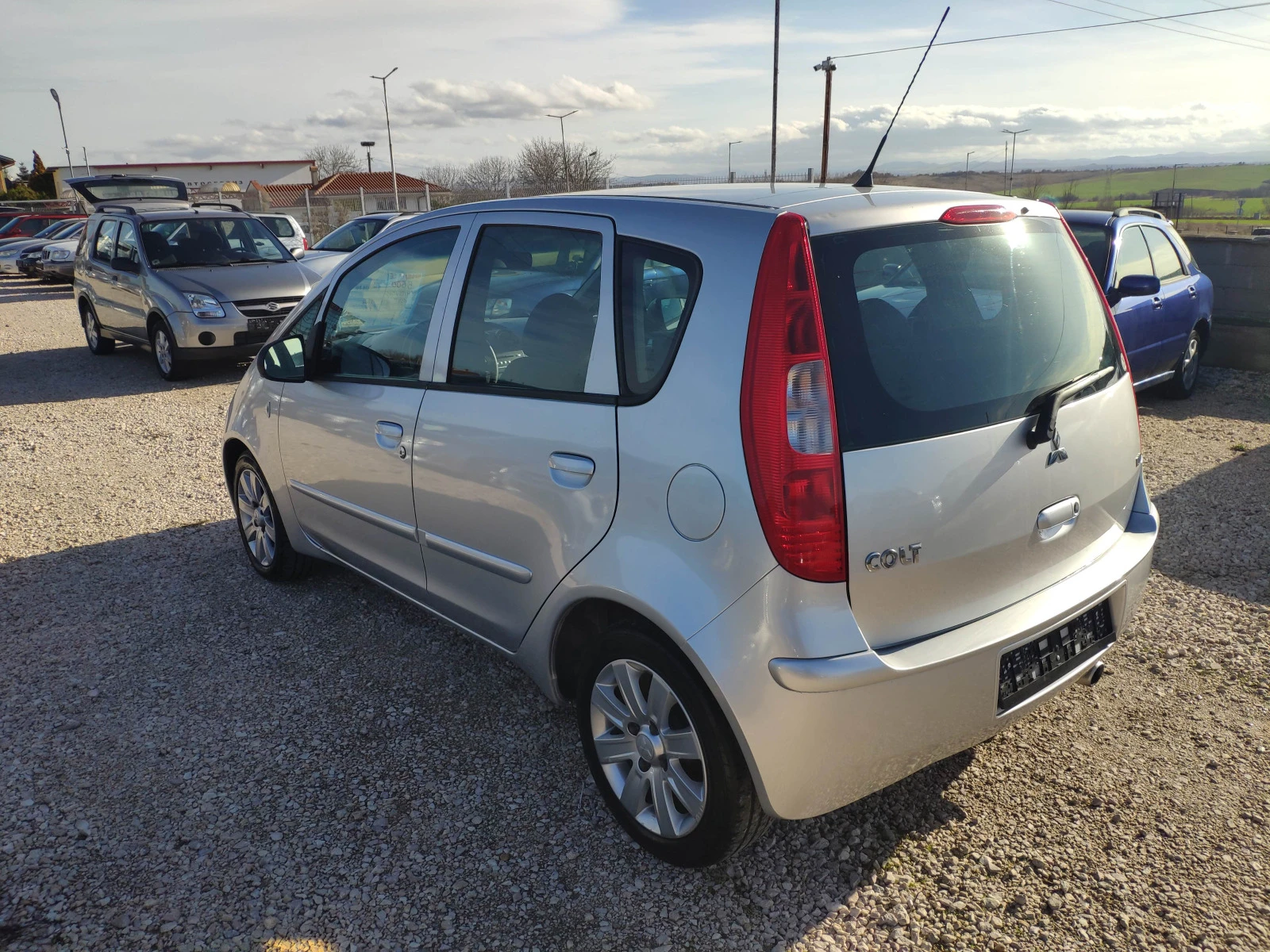 Mitsubishi Colt 1.5DID - изображение 4