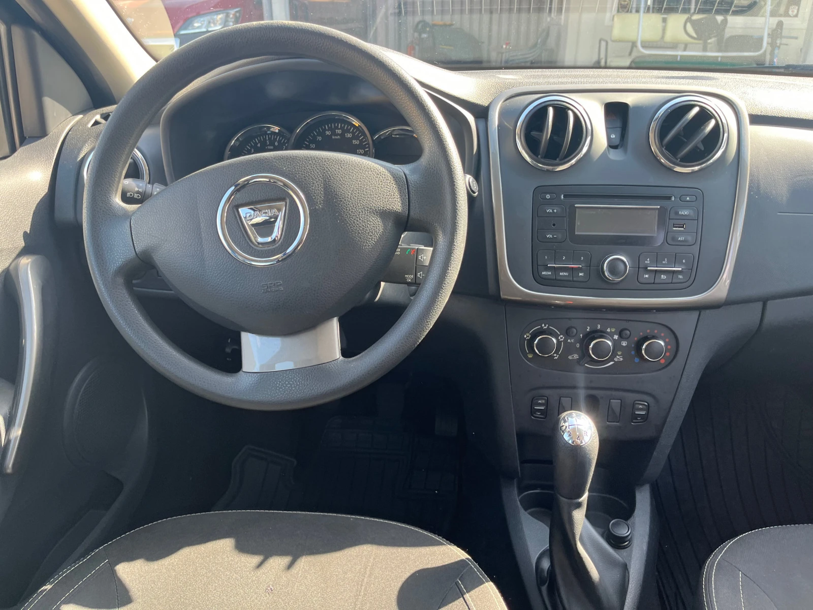Dacia Logan 1.5dci | Mobile.bg — изображение 11