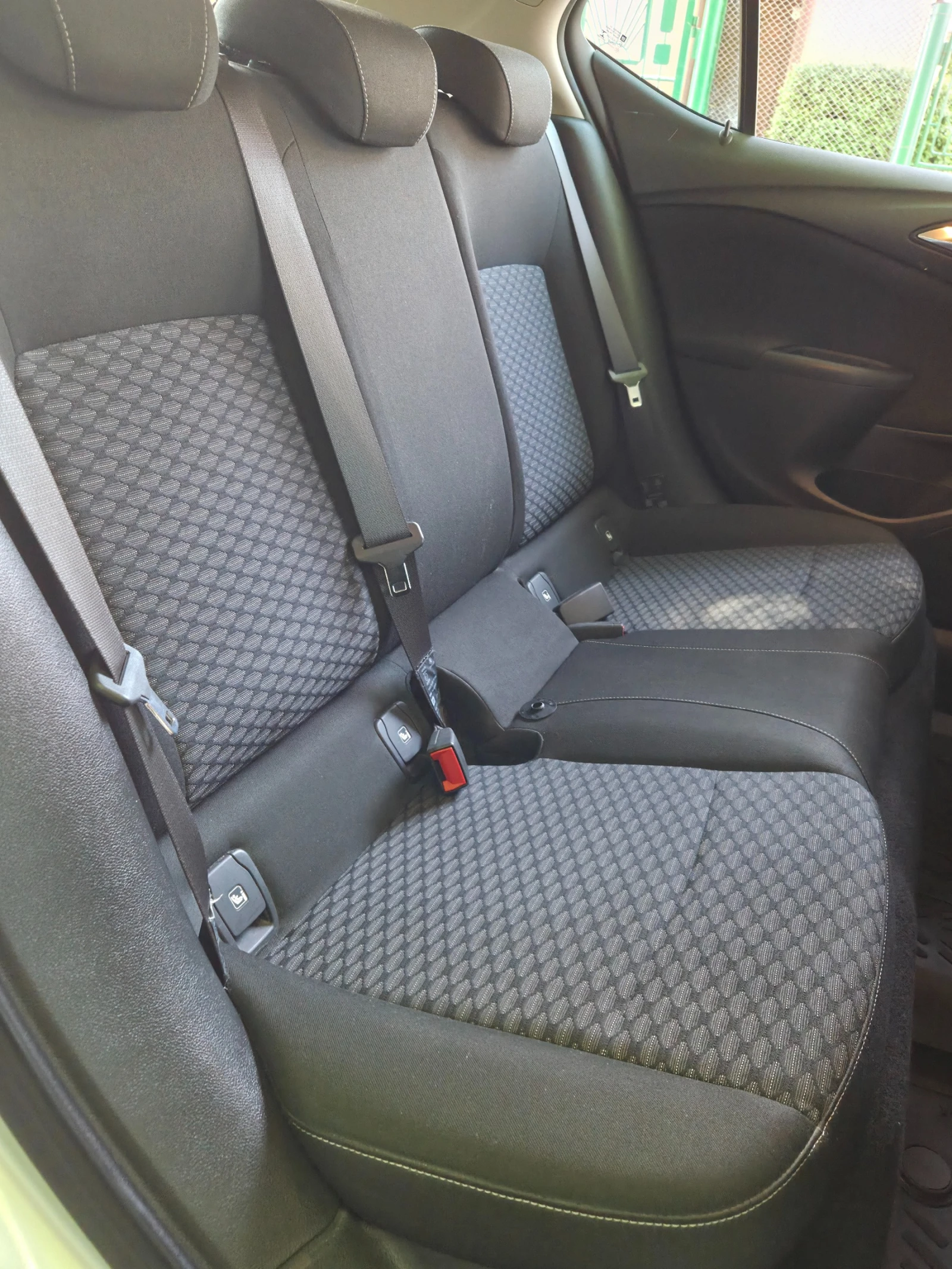 Opel Astra EURO 6* 1.6CDTi INOVATION - изображение 6