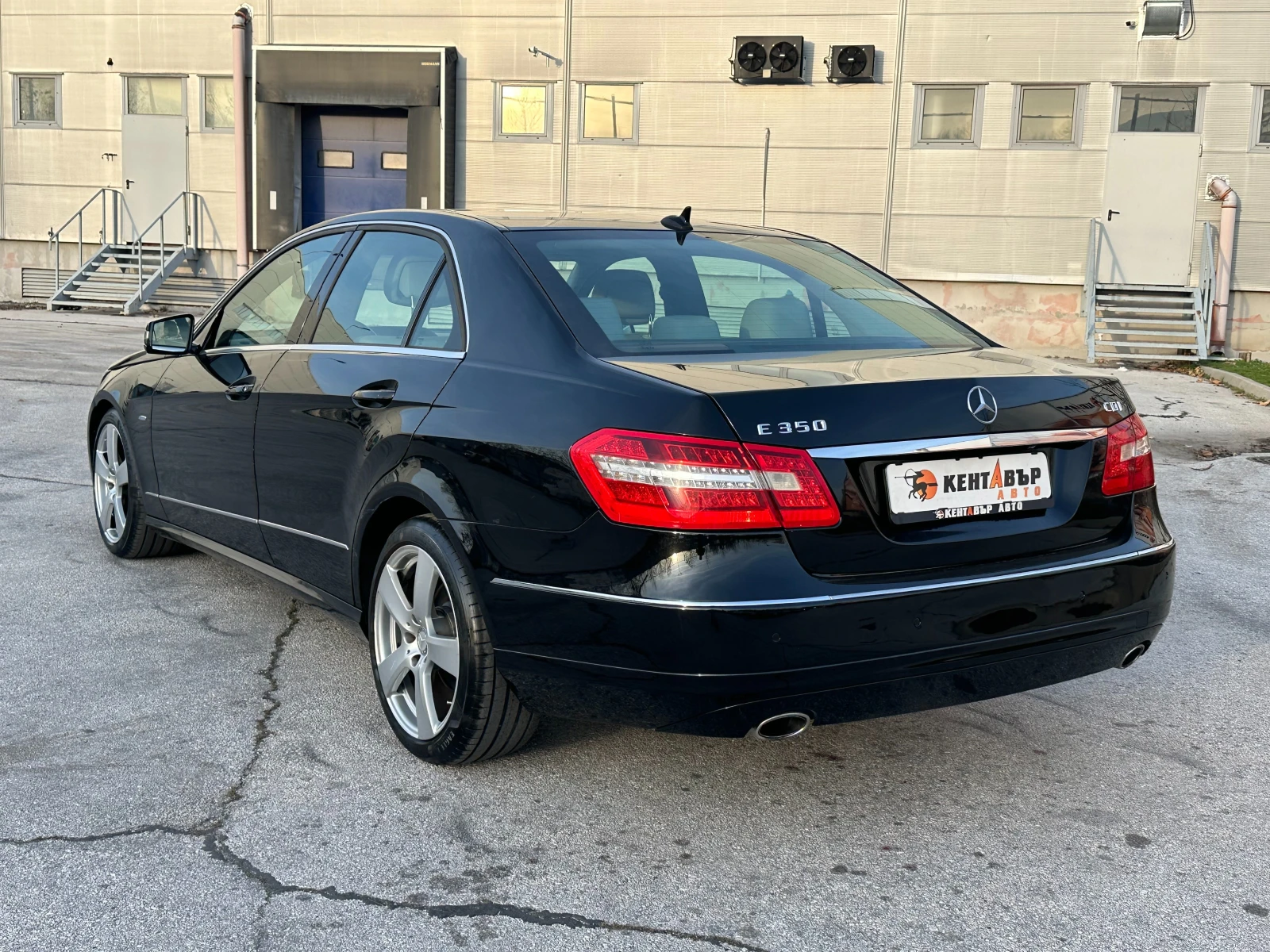 Mercedes-Benz E 350 3.0d 231 ../  / 6  | Mobile.bg   3