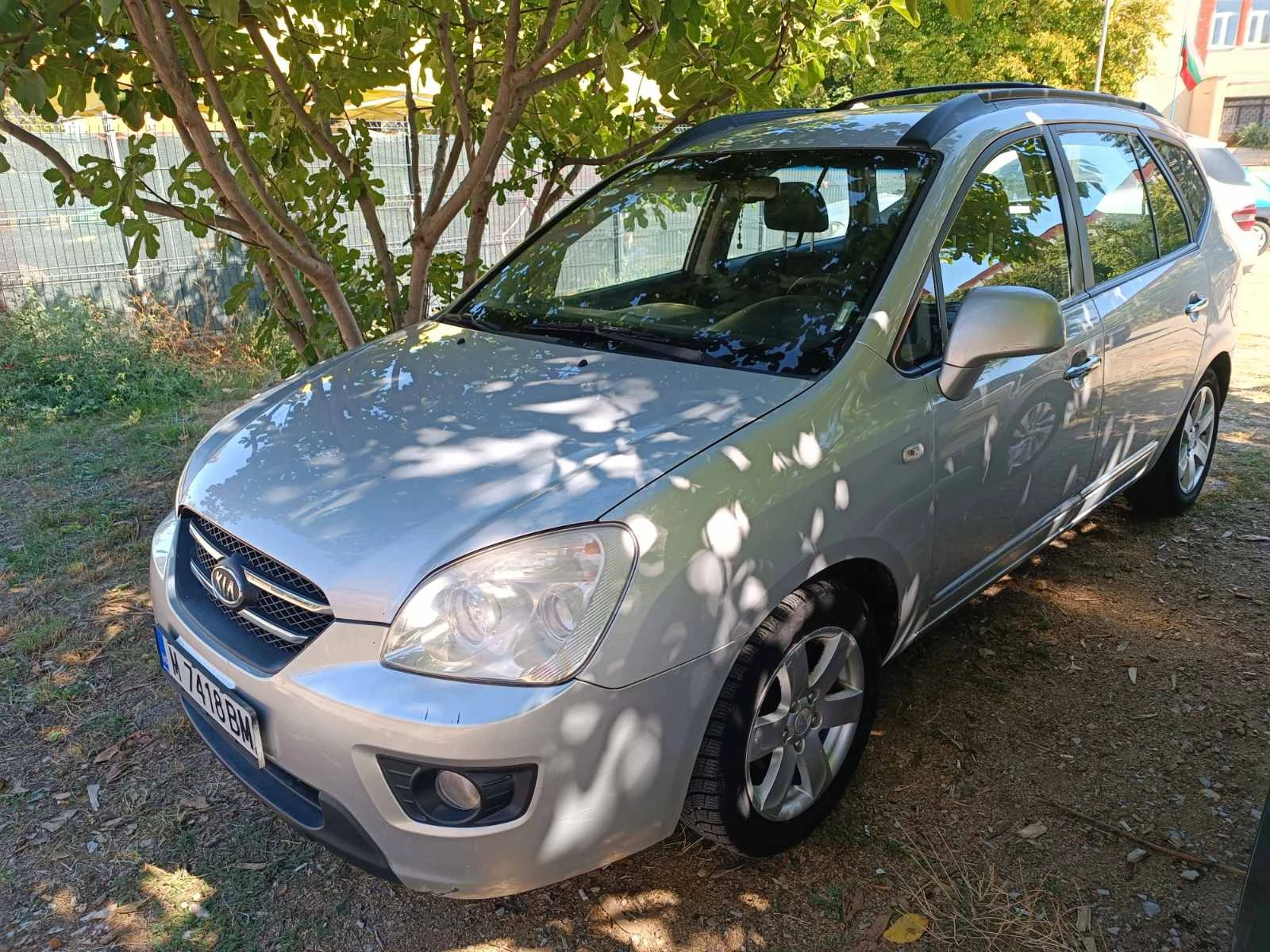 Kia Carens 2.0 dizel  - изображение 8