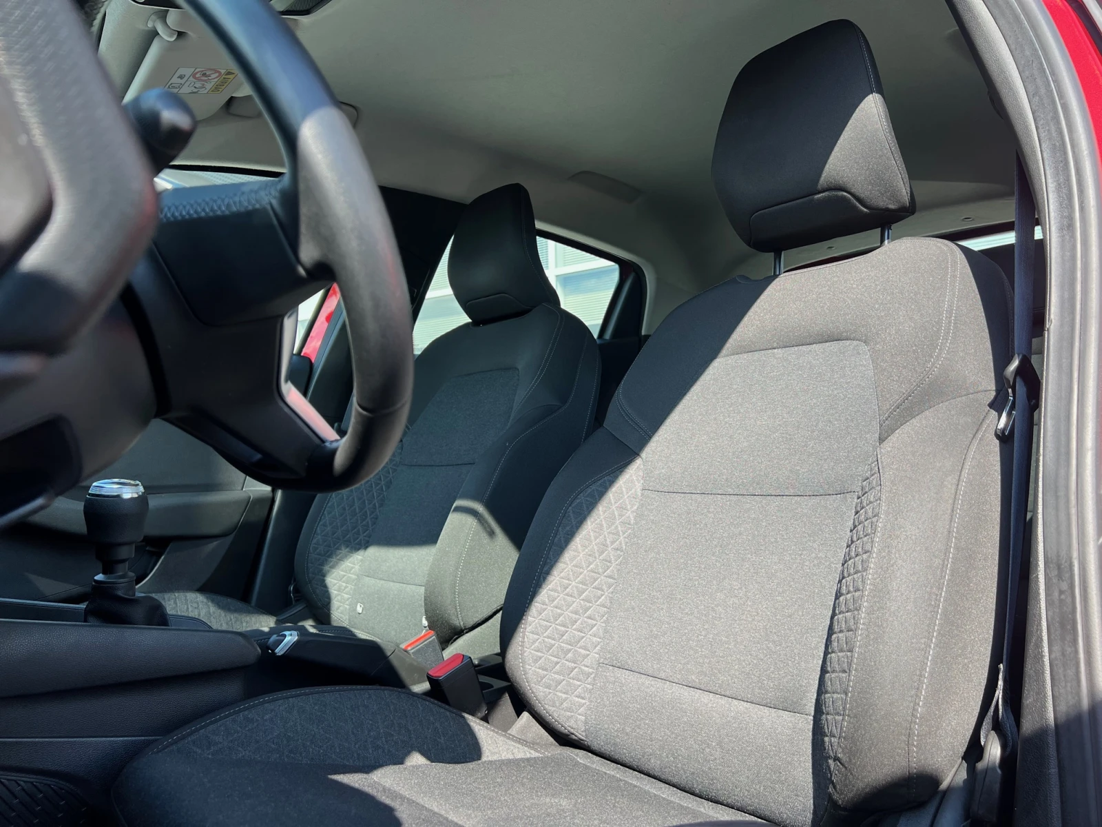 Renault Clio TCe 90 к.с. Equilibre - изображение 10