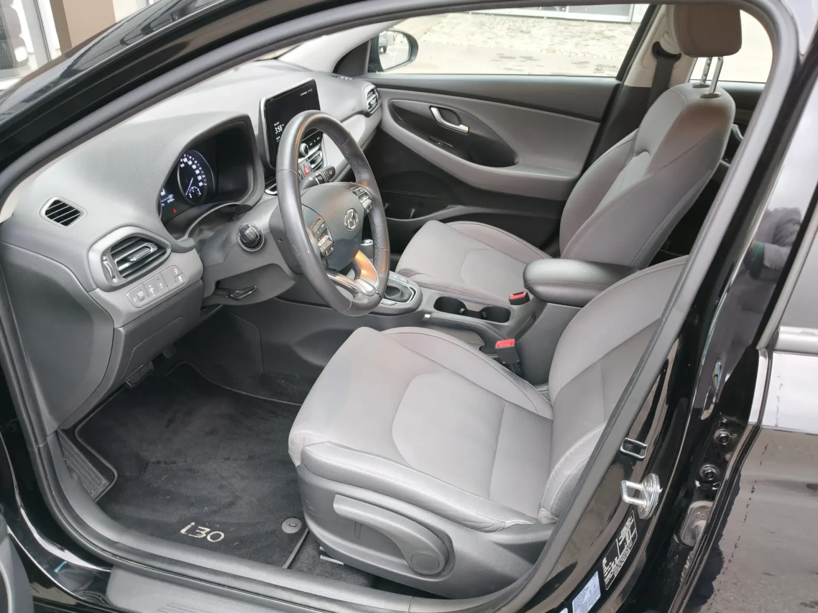 Hyundai I30 Fastback EXCLUSIVE LED | Mobile.bg   13