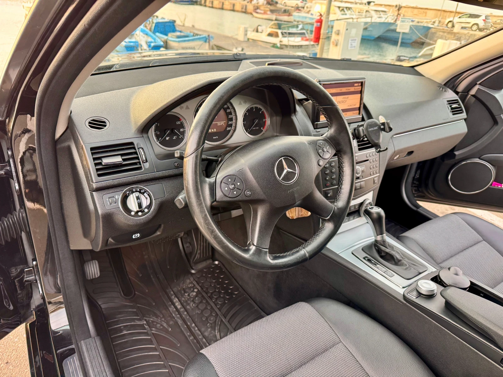 Mercedes-Benz C 200 | Mobile.bg   11